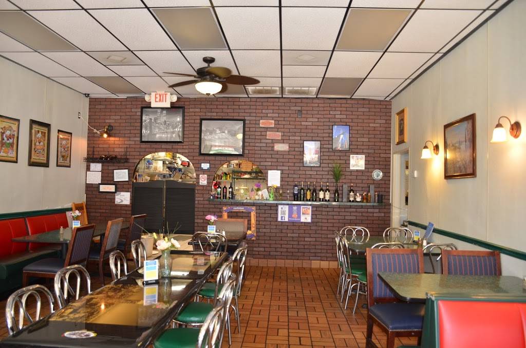 Little River House of Pizza II | restaurant | 7825, 3297 Hwy 9 E, Little River, SC 29566, USA | 8433997200 OR +1 843-399-7200