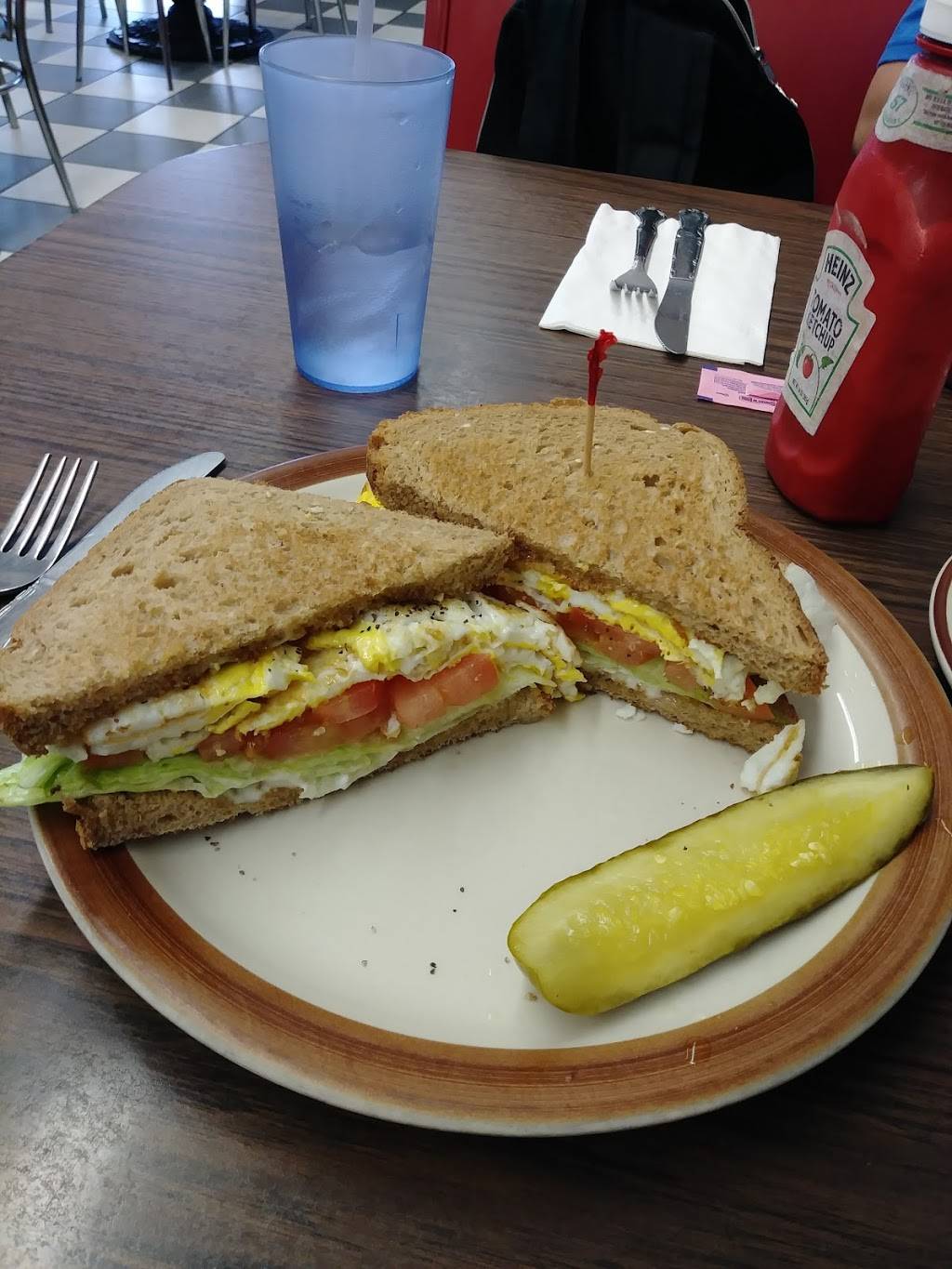 Bun N Burger | restaurant | 1000 E Main St, Alhambra, CA 91801, USA | 6262816777 OR +1 626-281-6777