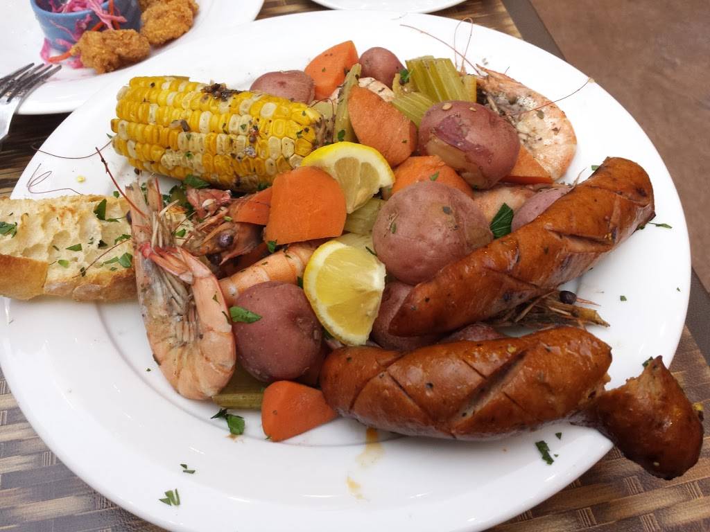 The Bourbon Street Barrel Room | restaurant | 2393 Professor Ave, Cleveland, OH 44113, USA | 2162984400 OR +1 216-298-4400