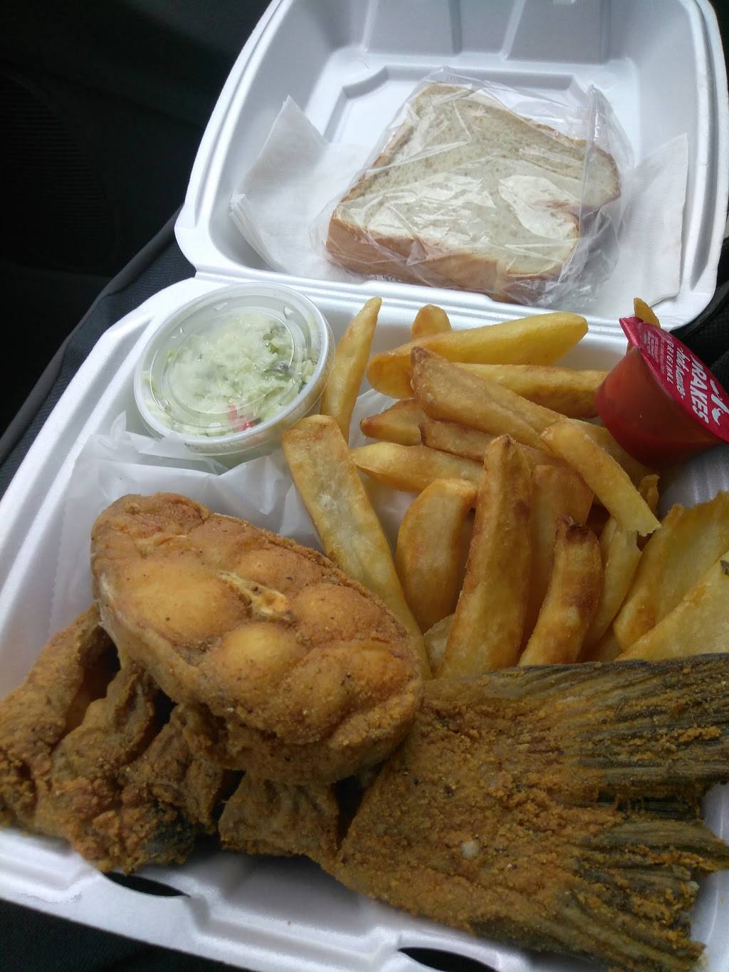 Fresh Fish House | meal takeaway | 11820 Woodward Ave, Highland Park, MI 48203, USA | 3138653474 OR +1 313-865-3474
