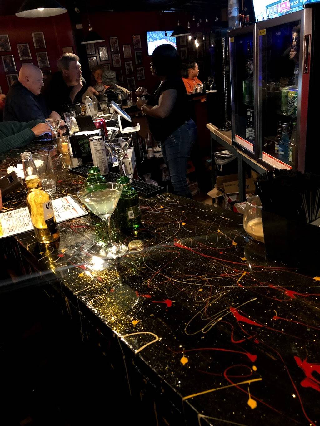 Suttle Bistro | restaurant | Gary, IN 46403, USA | 2192906900 OR +1 219-290-6900