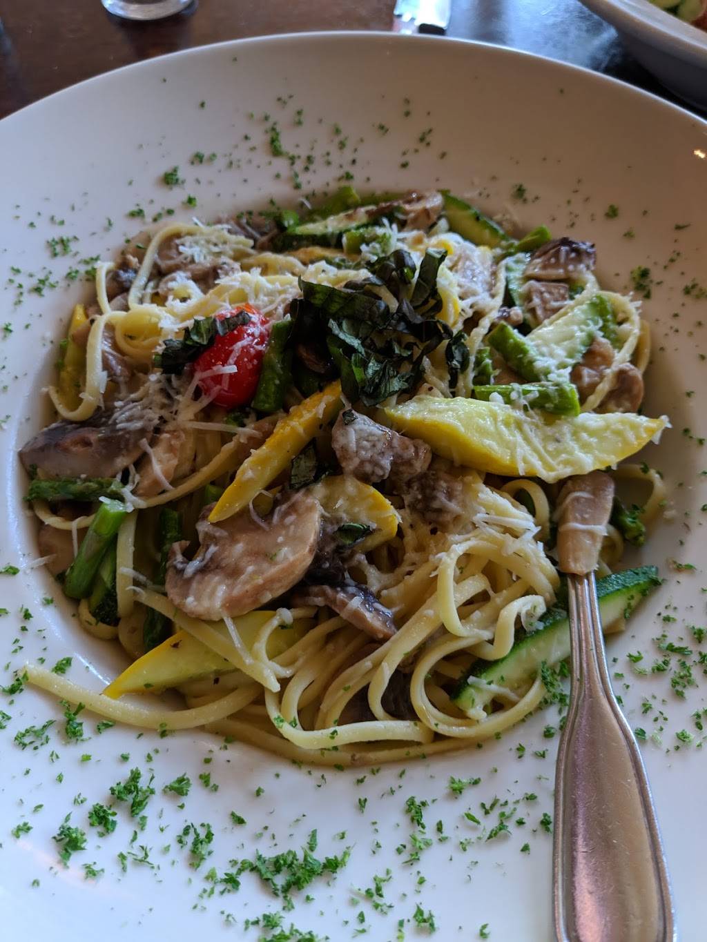 Epic Chophouse | restaurant | 104 S Main St, Mooresville, NC 28115, USA | 7042301720 OR +1 704-230-1720