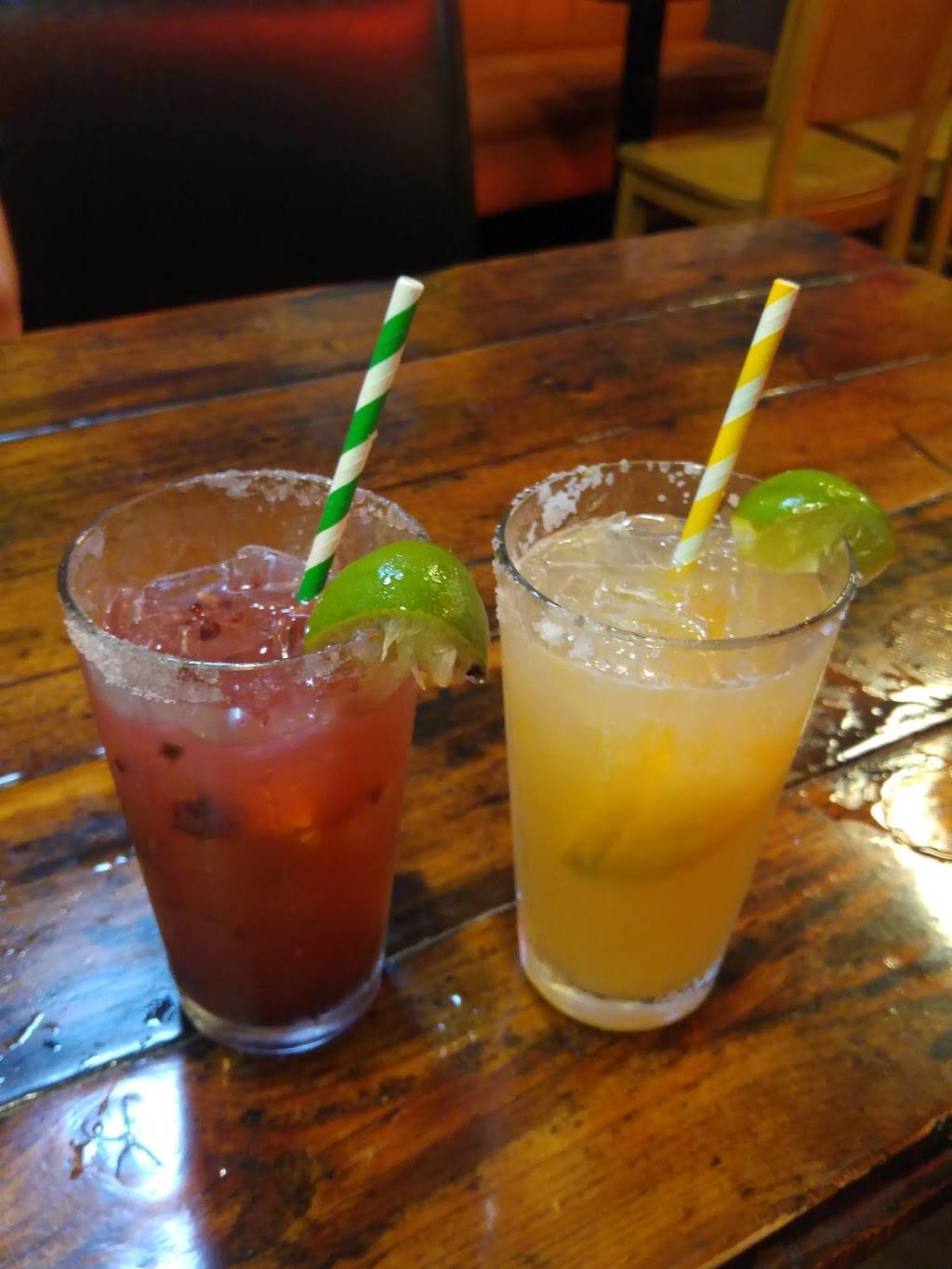 Taco Tontos | restaurant | 13321 Madison Ave, Lakewood, OH 44107, USA | 2162214479 OR +1 216-221-4479