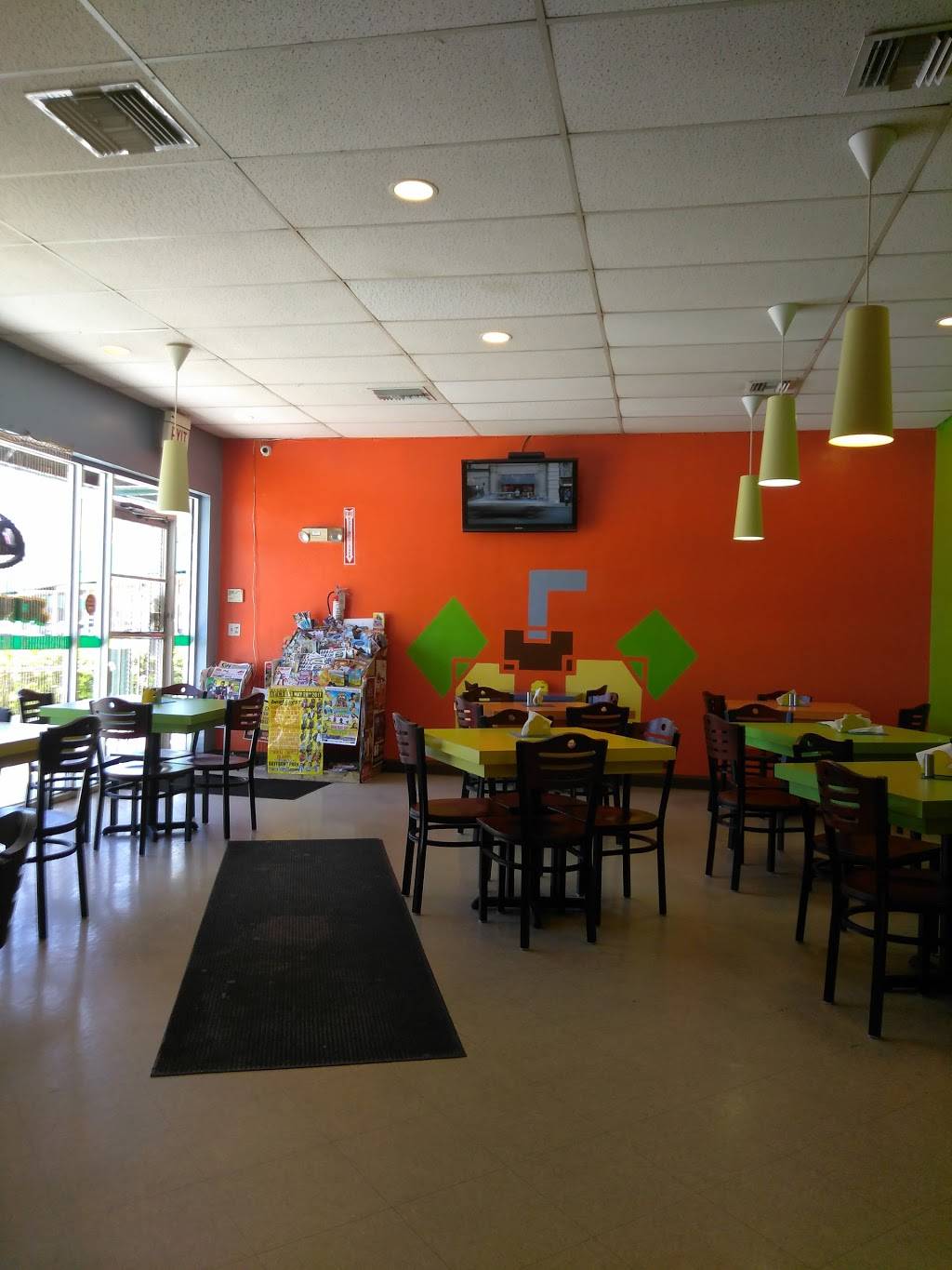 Original Junies | restaurant | 18400 NW 2nd Ave, Miami Gardens, FL 33169, USA | 3056542955 OR +1 305-654-2955