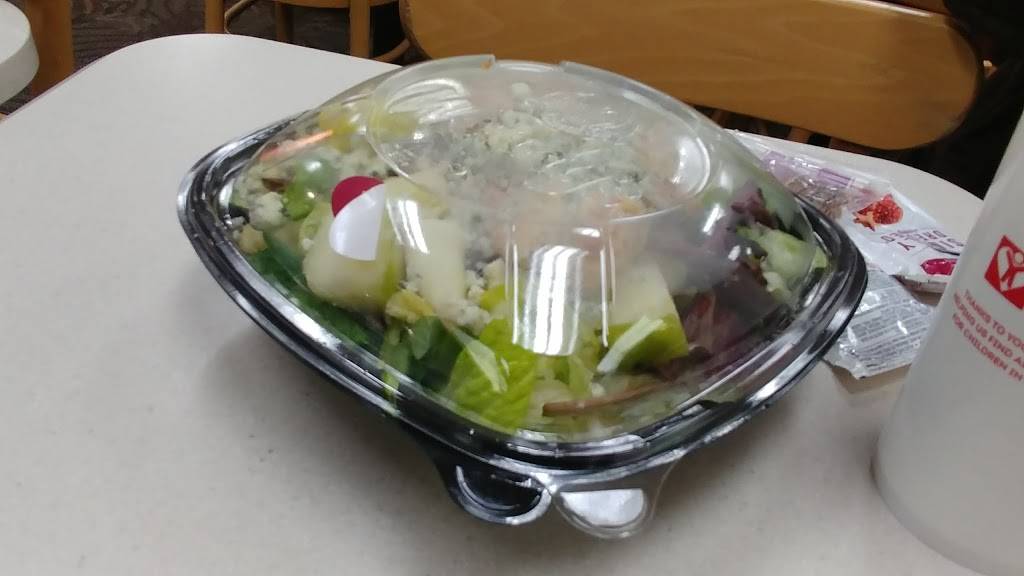 Wendys | restaurant | 303 Main St, East Hartford, CT 06118, USA | 8602008539 OR +1 860-200-8539