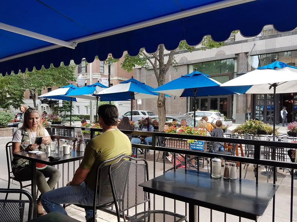 The Original Pancake House | bakery | 22 E Bellevue Pl, Chicago, IL 60611, USA | 3126427917 OR +1 312-642-7917