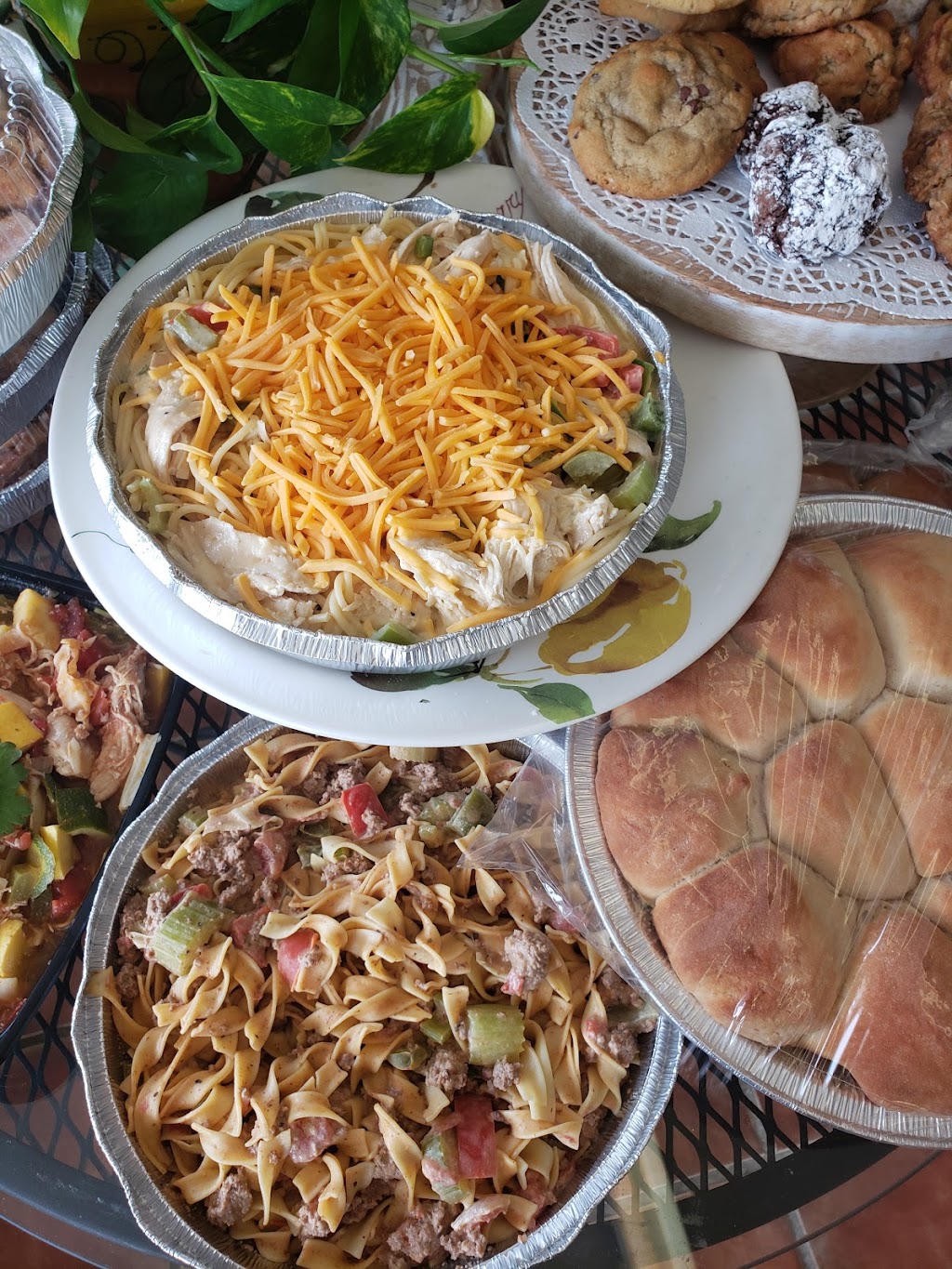 Shanas Cafe and Bakery | restaurant | 1816 W Ave N, San Angelo, TX 76904, USA | 3252776260 OR +1 325-277-6260