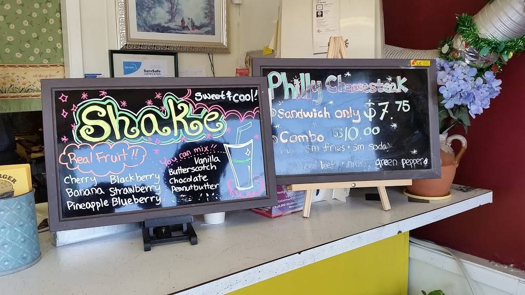 Hamburger Haven | restaurant | 718 Muldoon Rd, Anchorage, AK 99504, USA | 9073376141 OR +1 907-337-6141