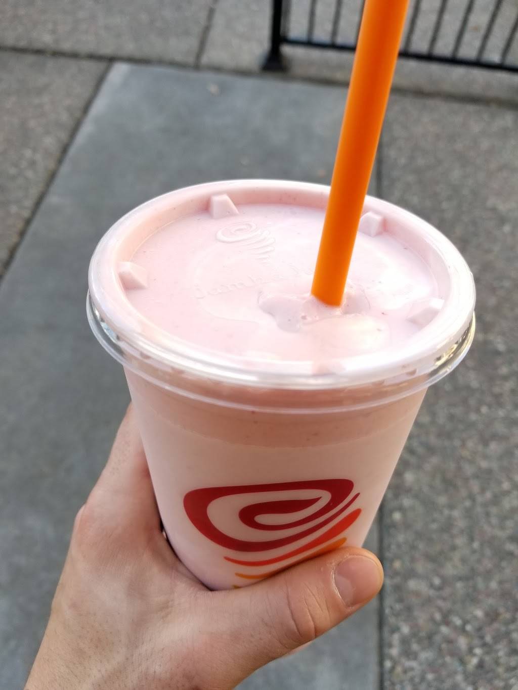 Jamba Juice Nut Tree Village | restaurant | 3113, 1651 E Monte Vista Ave #101, Vacaville, CA 95688, USA | 7074557302 OR +1 707-455-7302