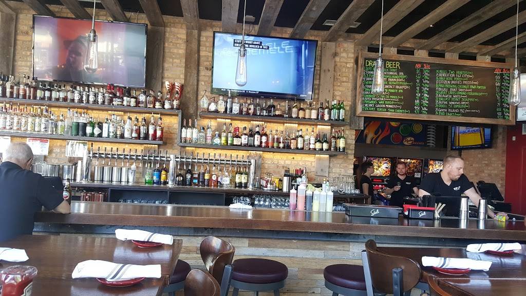 Replay Andersonville | restaurant | 5358 N Clark St, Chicago, IL 60640, USA | 7736541369 OR +1 773-654-1369