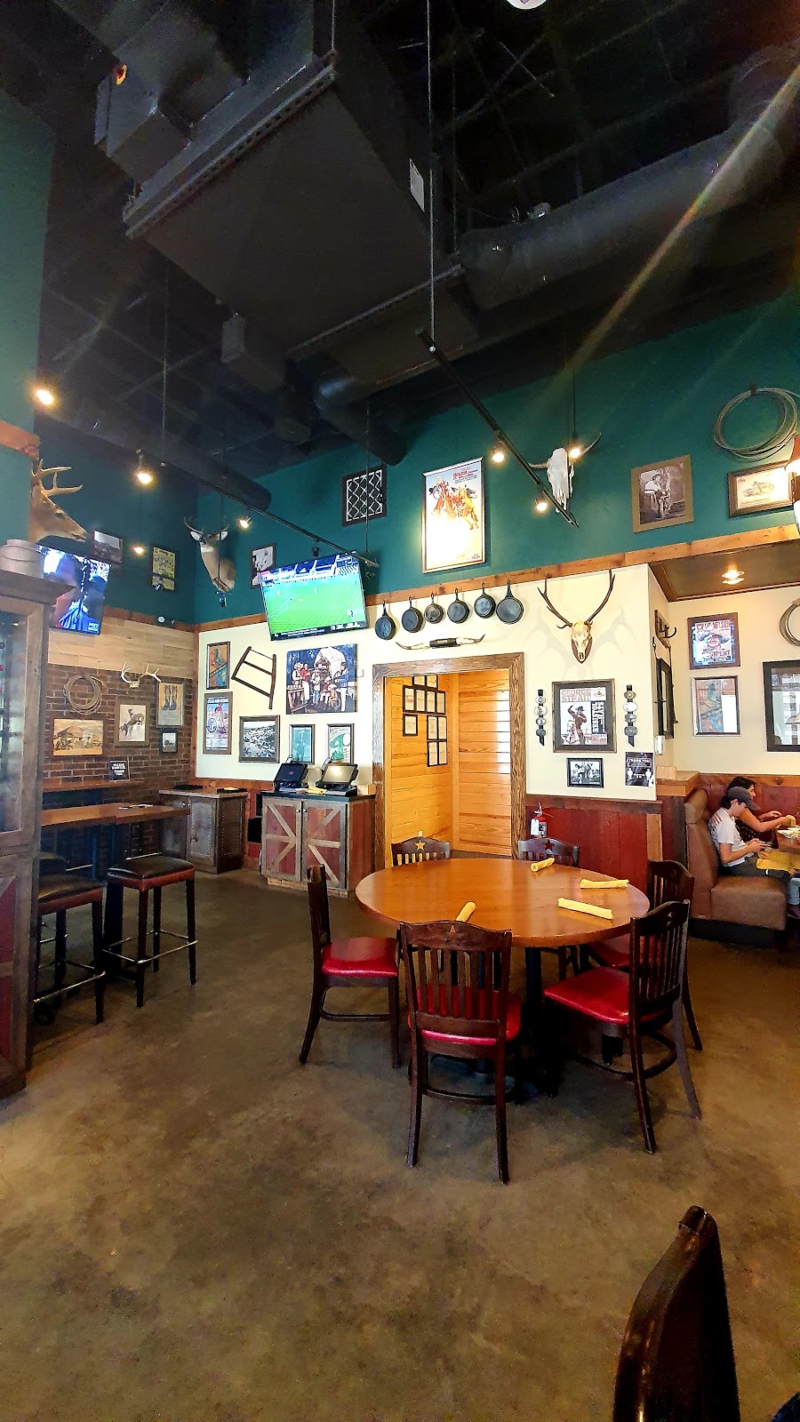 Saltgrass Steak House | restaurant | 1001 Avenida De Las Americas Suite B, Houston, TX 77010, USA | 7132777375 OR +1 713-277-7375