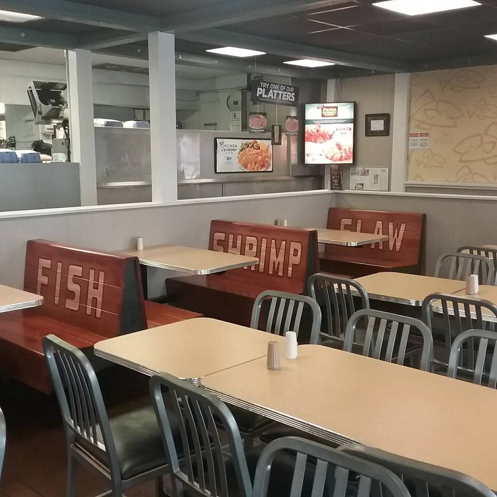 Long John Silvers | restaurant | 1403 Manheim Pike, Lancaster, PA 17601, USA | 7173937322 OR +1 717-393-7322