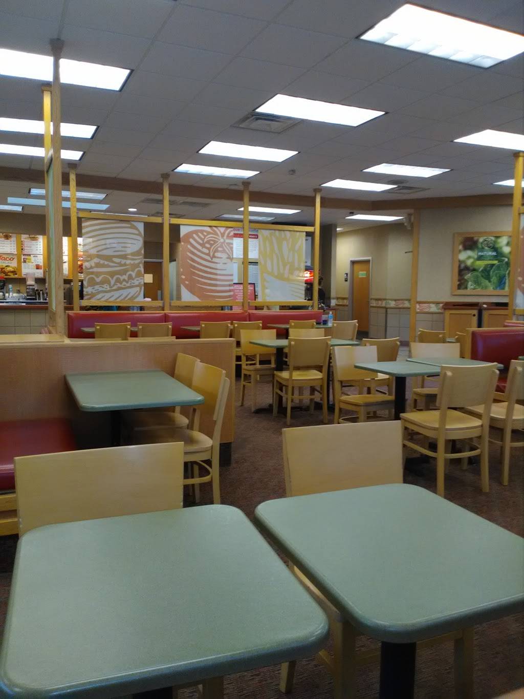 Wendys | restaurant | 6243 Glenway Ave, Cincinnati, OH 45211, USA | 5134817366 OR +1 513-481-7366