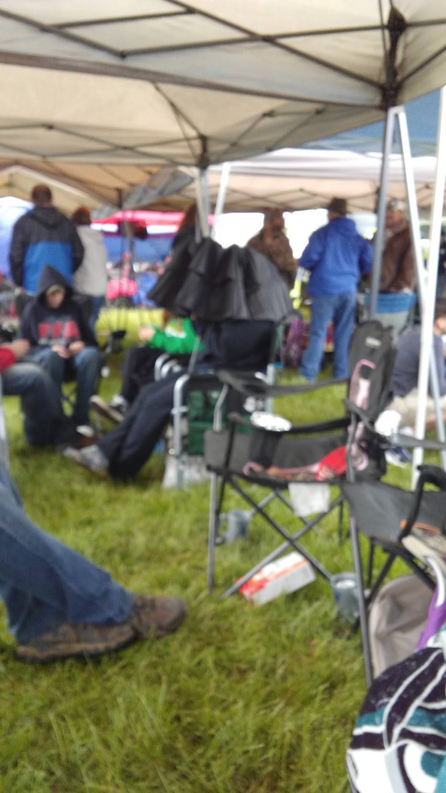 New Kingstown Market | restaurant | 21 W Main St, New Kingstown, PA 17072, USA | 7176970566 OR +1 717-697-0566