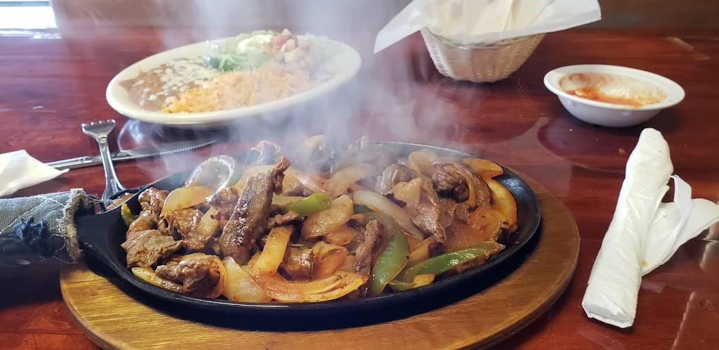 San Joses Original Mexican Restaurant | restaurant | 1337 S 14th St, Leesburg, FL 34748, USA | 3528054174 OR +1 352-805-4174