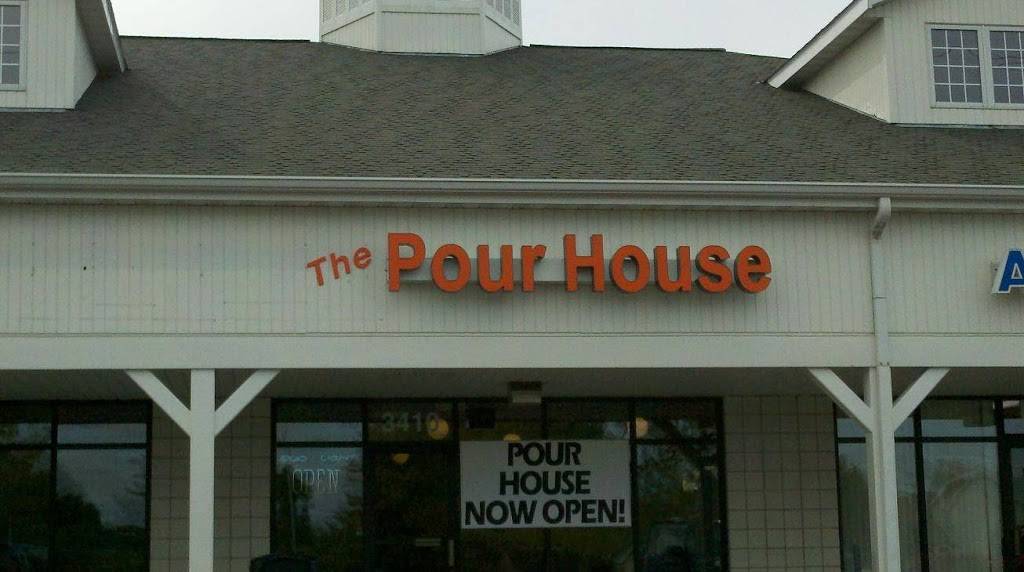 The Pour House | restaurant | 3410 W Willow Knolls Dr, Peoria, IL 61614, USA | 3096913885 OR +1 309-691-3885