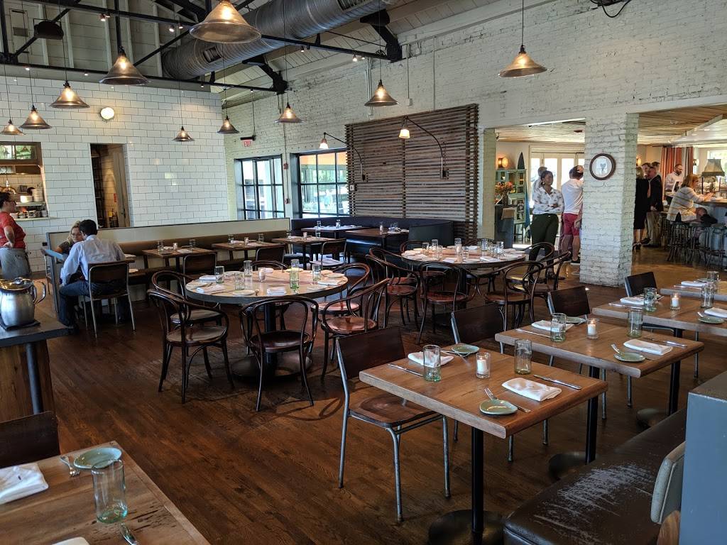 The Optimist | restaurant | 914 Howell Mill Rd, Atlanta, GA 30318, USA | 4044776260 OR +1 404-477-6260