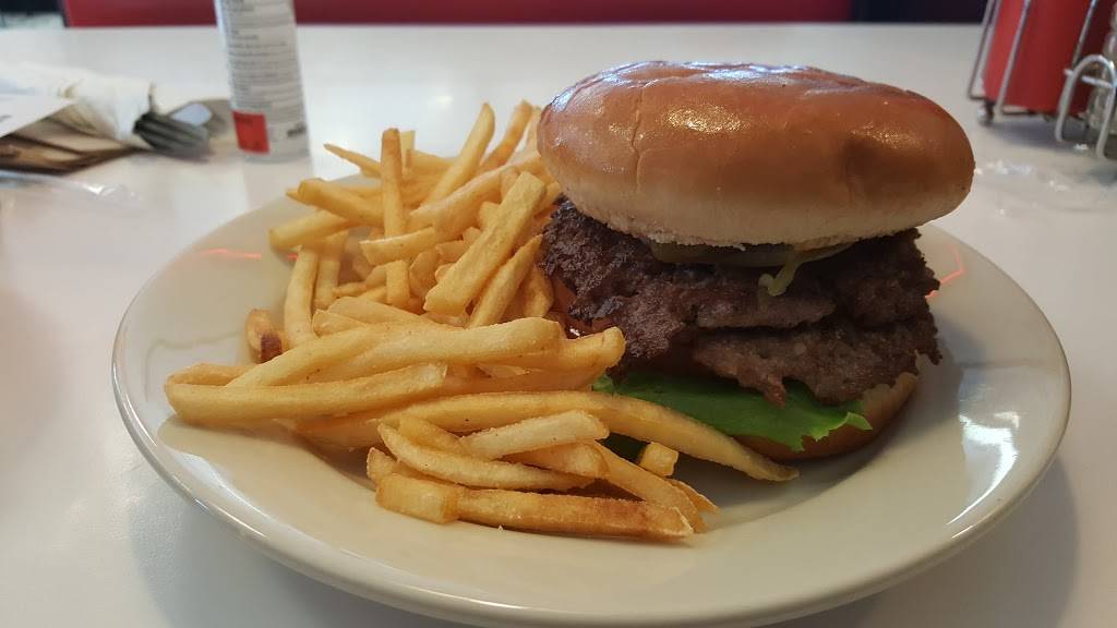 Steak n Shake | restaurant | 3409 US-60, Barboursville, WV 25504, USA | 3047332051 OR +1 304-733-2051