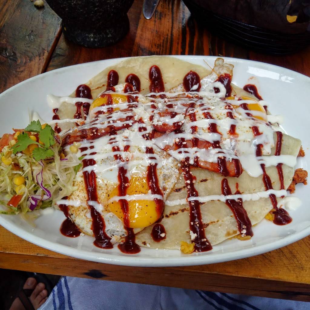 Playa Cabana | restaurant | 111 Dupont St, Toronto, ON M5R 1V4, Canada | 4169293911 OR +1 416-929-3911