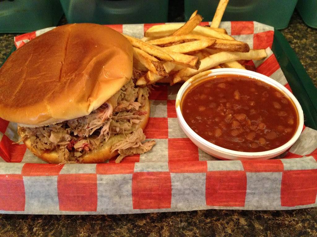 Little Pigs BBQ | restaurant | 840 S Pine St, Spartanburg, SC 29302, United States | 8643106282 OR +1 864-310-6282