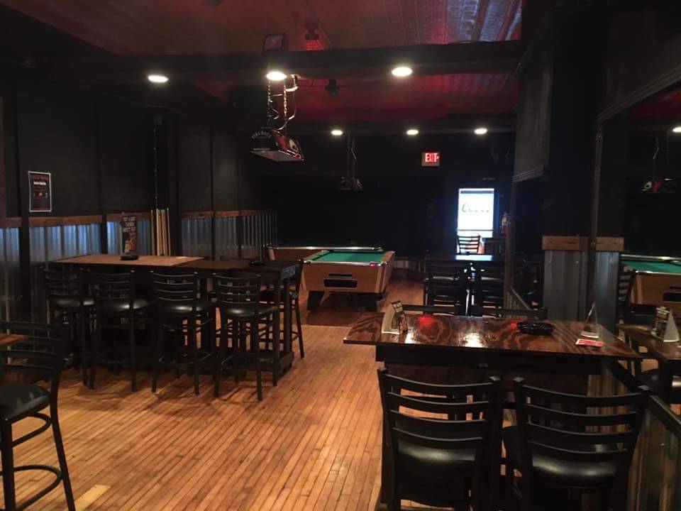 Berties Music Bar | restaurant | 1129 E Main St, Richmond, IN 47374, USA | 7659665252 OR +1 765-966-5252