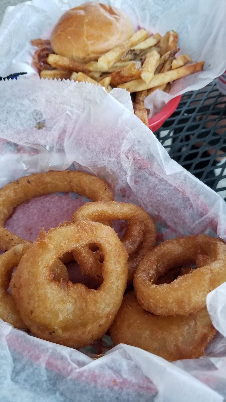 Fosters Grille | restaurant | 9417 West St, Manassas, VA 20110, USA | 7032577272 OR +1 703-257-7272