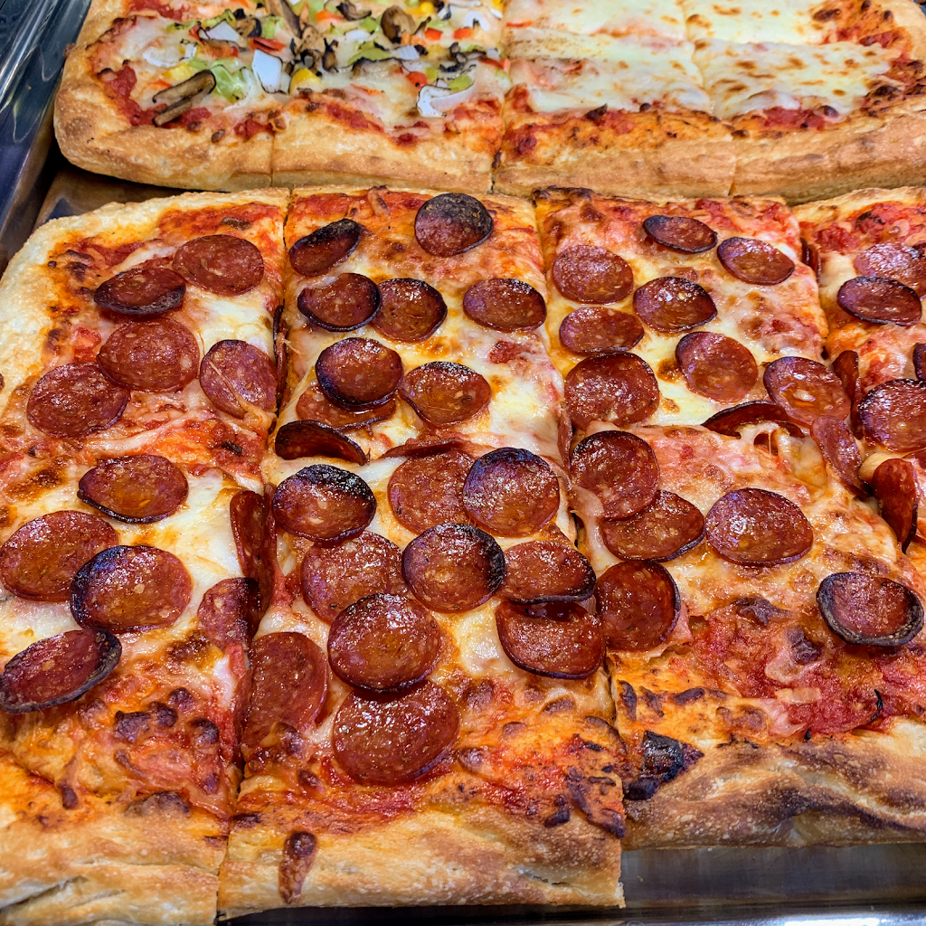 Il Venetian Doughnuts & Gelato | restaurant | Lobby, Key Tower, 127 Public Square, Cleveland, OH 44114, USA | 2162413600 OR +1 216-241-3600