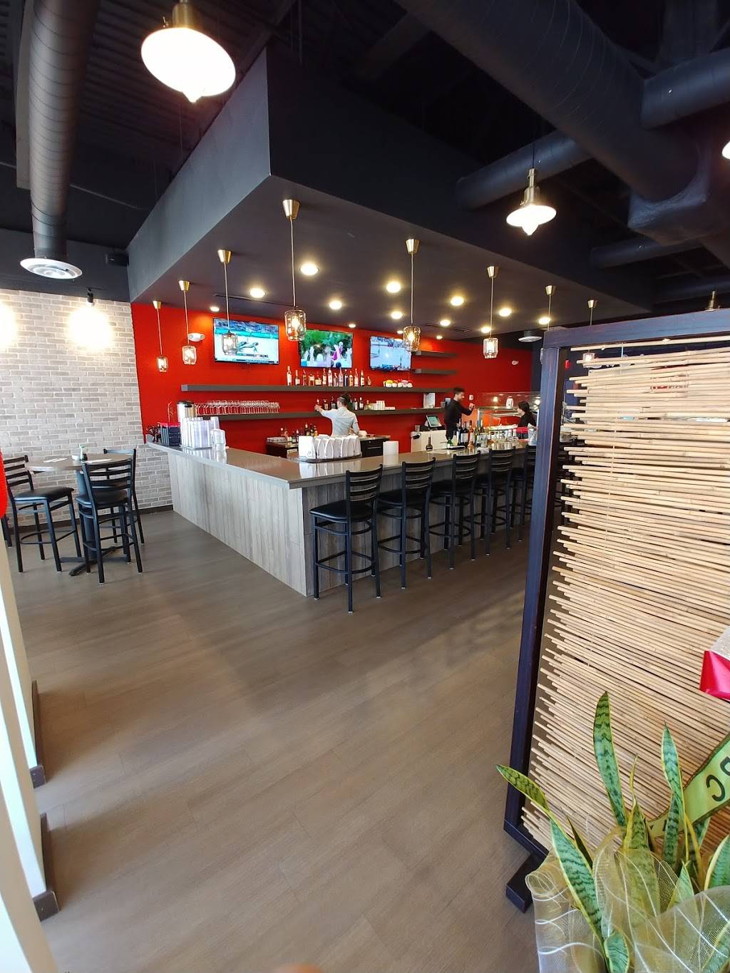 Taeji Sushi Japanese Restaurant | restaurant | 8326 Old Keene Mill Rd, West Springfield, VA 22152, USA | 7035698888 OR +1 703-569-8888