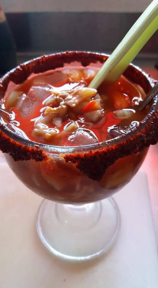 Mariscos El Moreno | restaurant | Calle Alba Roja, Sonoita, 22106 Tijuana, B.C., Mexico | 016643122222 OR +52 664 312 2222
