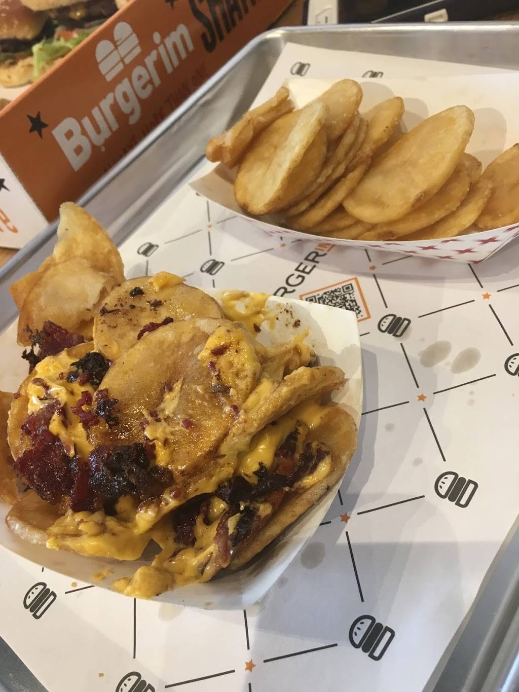 BurgerIM | restaurant | 528 Commack Rd Space 7, Deer Park, NY 11729, USA | 6319409700 OR +1 631-940-9700