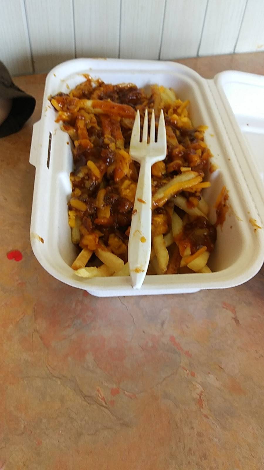 Wienerschnitzel | restaurant | 1381 E Foothill Blvd, Upland, CA 91786, USA | 9099499205 OR +1 909-949-9205