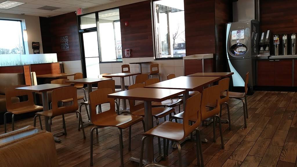 Wendys | restaurant | 8003 Calumet Ave, Munster, IN 46321, USA | 2198364810 OR +1 219-836-4810