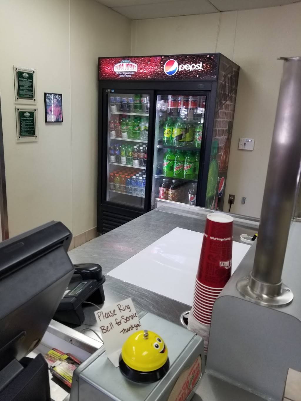 Papa Johns Pizza | restaurant | 215 Tarentum Bridge Rd, New Kensington, PA 15068, USA | 7243351777 OR +1 724-335-1777