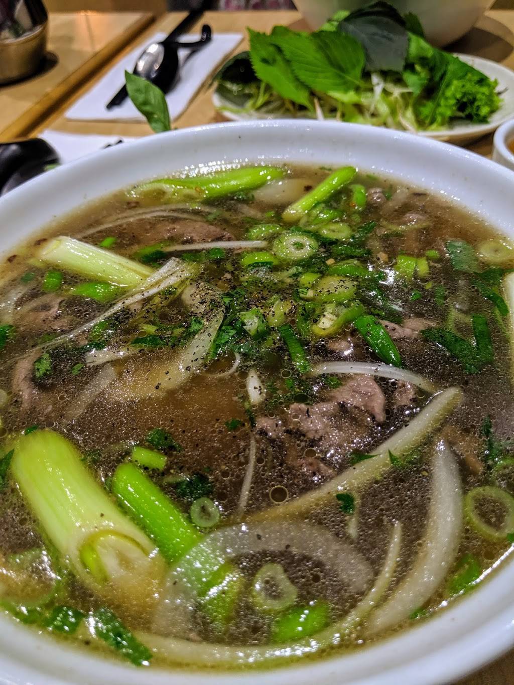 PHO YEN | restaurant | 2422 St Clair Ave W, Toronto, ON M6N 1L2, Canada | 4169016896 OR +1 416-901-6896