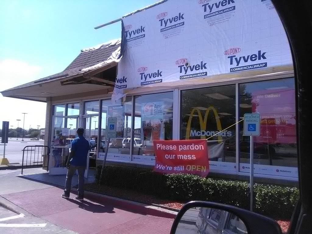 McDonalds | cafe | 2215 S Buckner Blvd, Dallas, TX 75227, USA | 2143814343 OR +1 214-381-4343