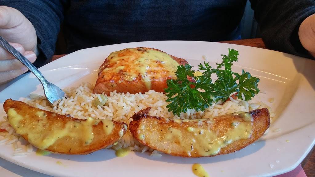 Woodland Restaurant | restaurant | 5443 Rue Wellington, Verdun, QC H4H 1N4, Canada | 5147681171 OR +1 514-768-1171