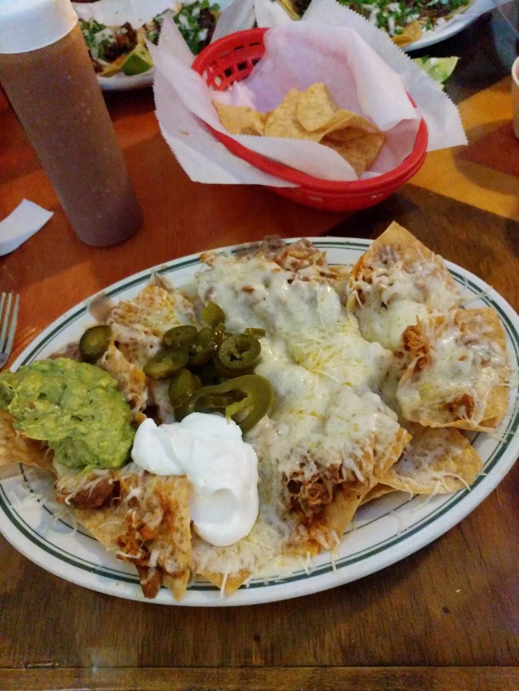 Cielito Lindo | restaurant | 733 S 2nd St, Milwaukee, WI 53204, USA | 4146490401 OR +1 414-649-0401