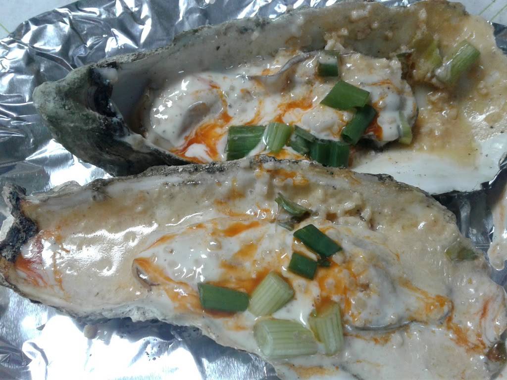 Chris Club | restaurant | 7330, 656 Benicia Rd, Vallejo, CA 94591, USA | 7075522916 OR +1 707-552-2916