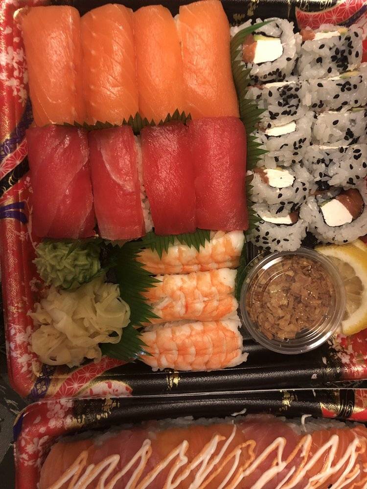 Sushi Bar at Ralphs | restaurant | 4033 Ball Rd, Cypress, CA 90630, USA | 7147093415 OR +1 714-709-3415