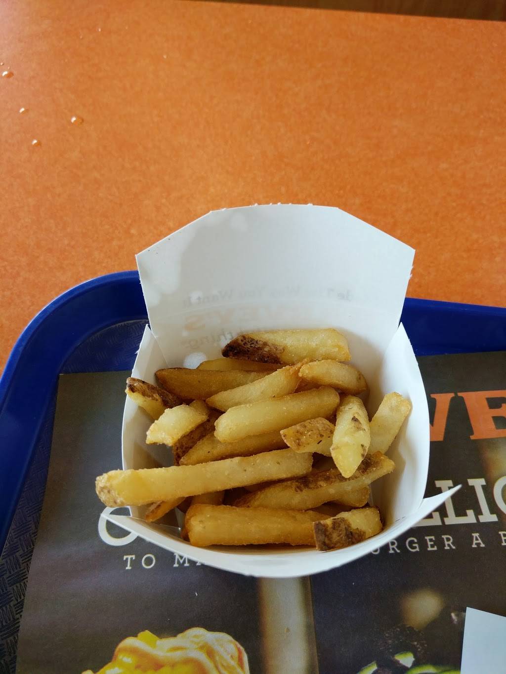 Harveys | restaurant | 1000 Rowntree Dairy Rd Unit 1, Woodbridge, ON L4L 5X3, Canada | 9058563879 OR +1 905-856-3879