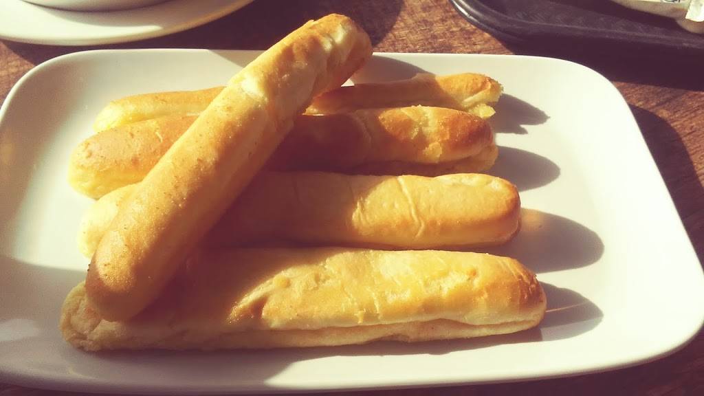 Fazolis | restaurant | 19008 East 39th St S, Independence, MO 64057, USA | 8167950063 OR +1 816-795-0063