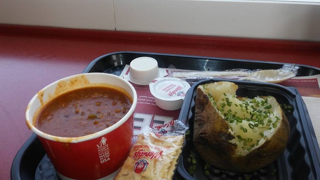 Wendys | restaurant | 433 Boardman Poland Rd, Boardman, OH 44512, USA | 3306292805 OR +1 330-629-2805