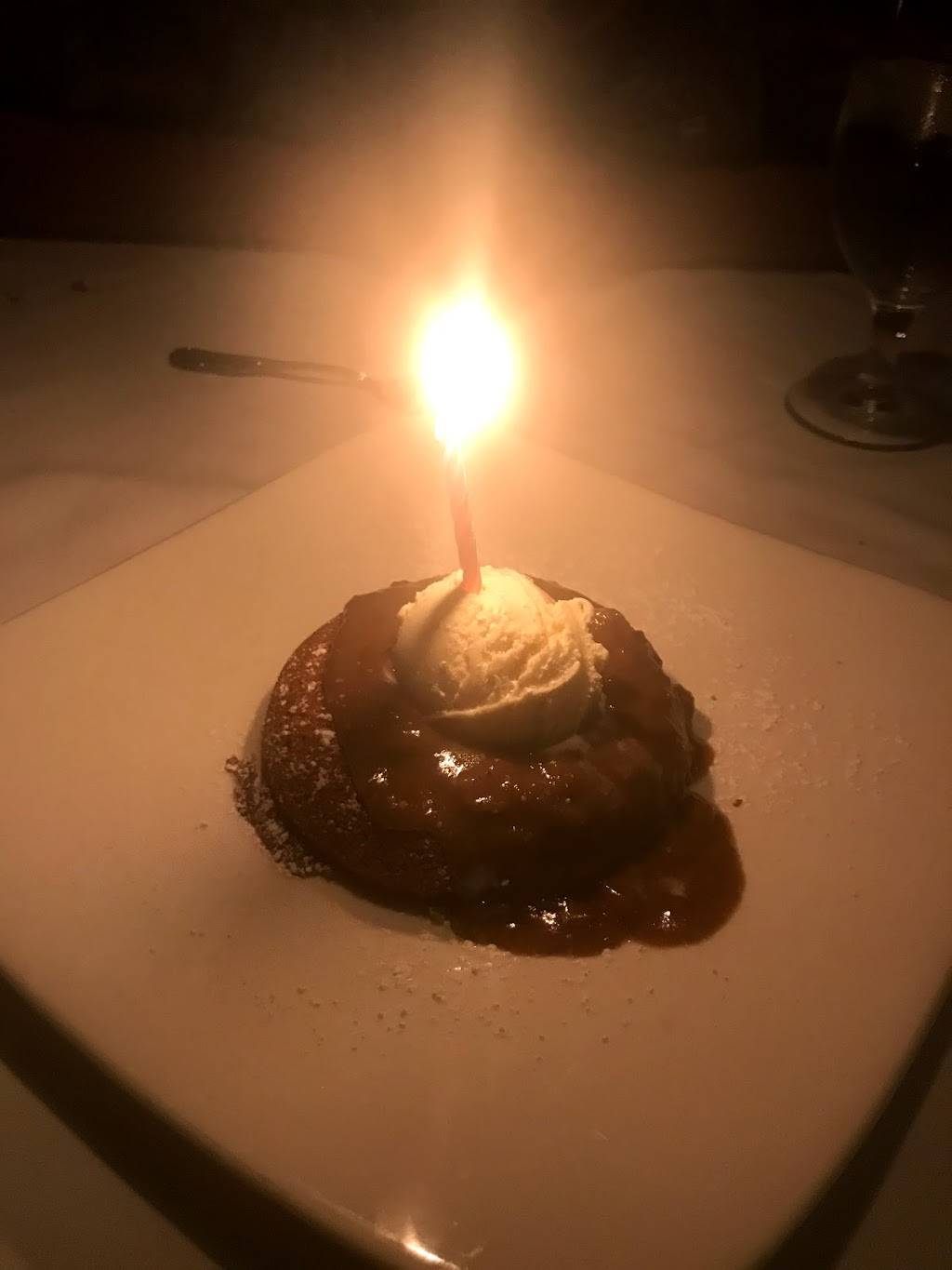 Larsens Steakhouse | restaurant | 16101 Ventura Blvd Suite 270, Encino, CA 91436, USA | 8183869500 OR +1 818-386-9500