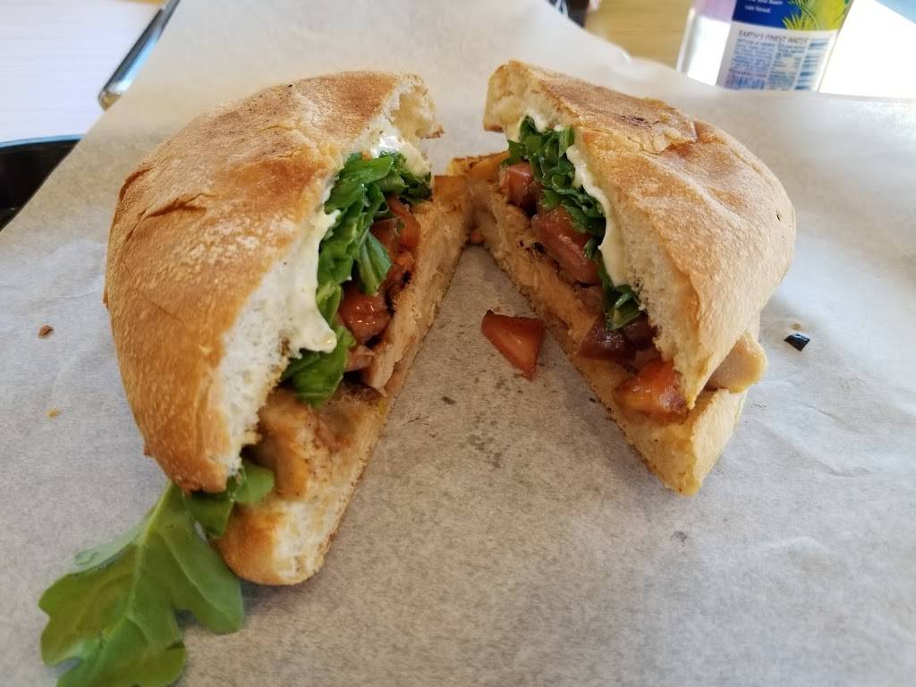 Arugula & Rye | restaurant | 5800 Fleur Dr, Des Moines, IA 50321, USA | 5152565340 OR +1 515-256-5340