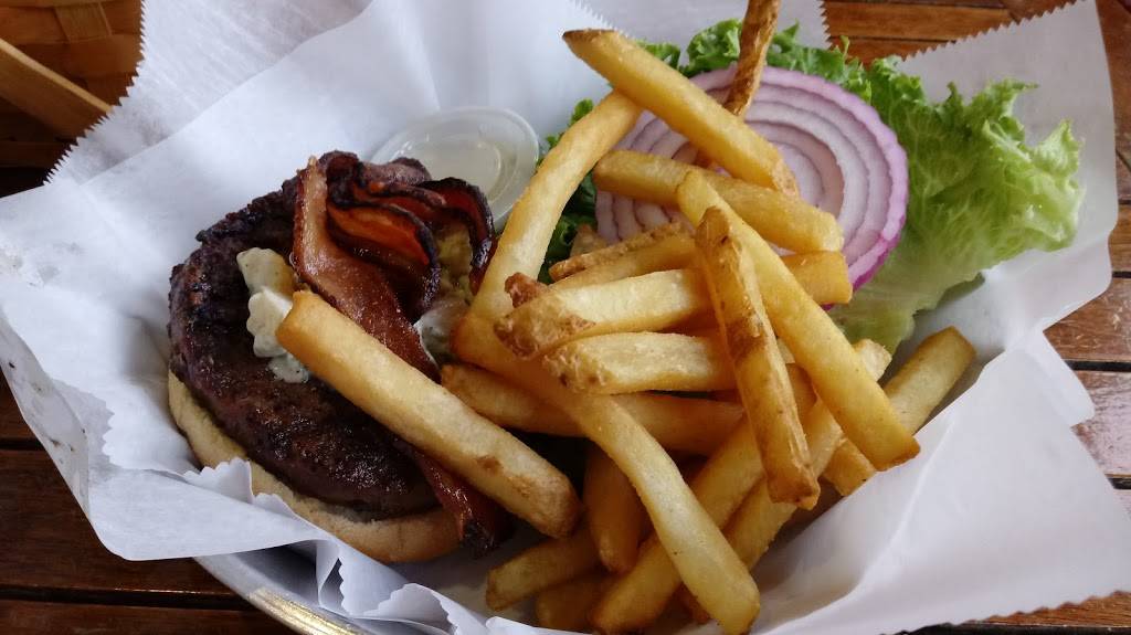 Old Naples Pub | restaurant | 255 13th Ave S, Naples, FL 34102, USA | 2396498200 OR +1 239-649-8200