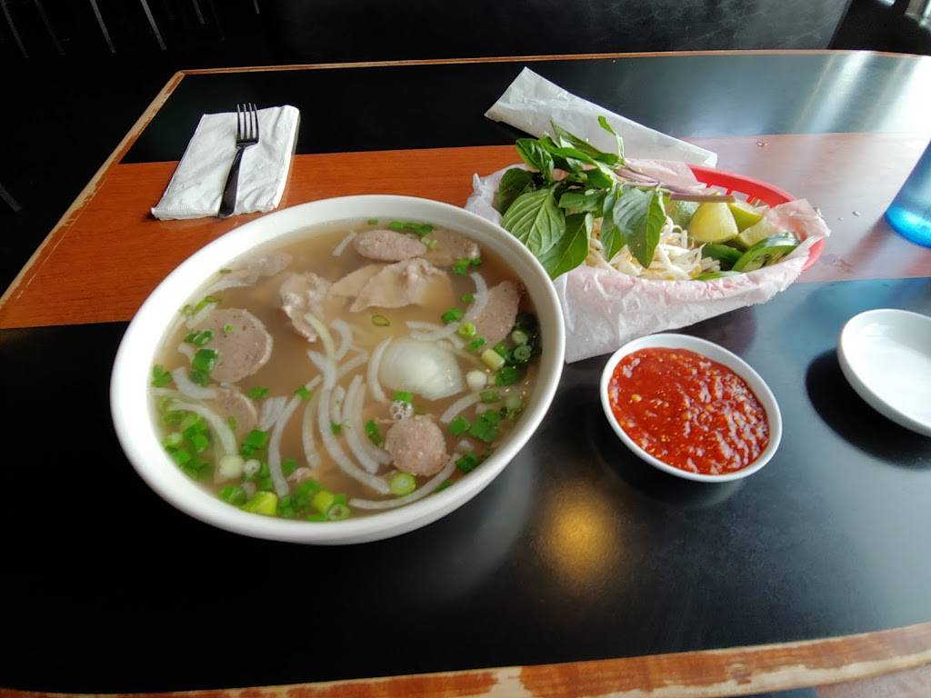 Pho Vy - Parker | restaurant | 18366 Lincoln Ave #109, Parker, CO 80134, USA | 3038407300 OR +1 303-840-7300