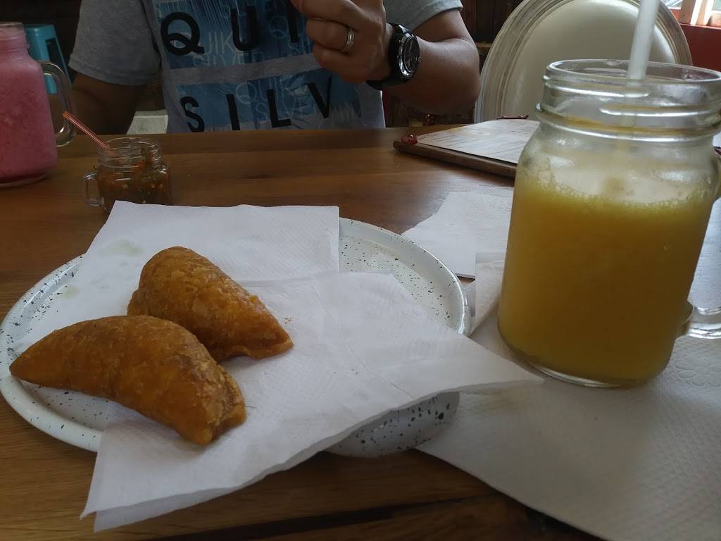 La Tienda de chavela | restaurant | 204 N Central Ave, Valley Stream, NY 11580, USA | 5168871818 OR +1 516-887-1818