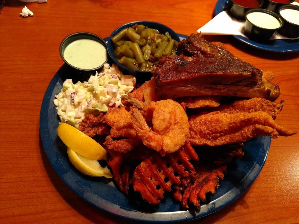 Cherry Creek Catfish | restaurant | 11830 Old 2243 W, Leander, TX 78641, USA | 5122591000 OR +1 512-259-1000