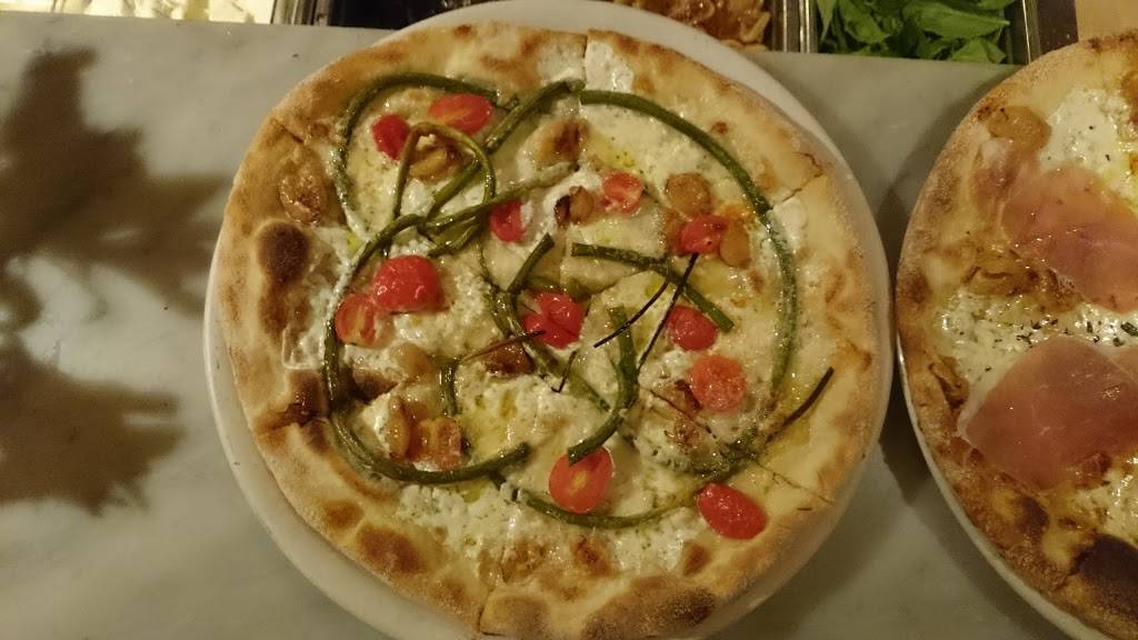 Amorina Cucina Rustica | restaurant | 624 Vanderbilt Ave, Brooklyn, NY 11238, USA | 7182303030 OR +1 718-230-3030