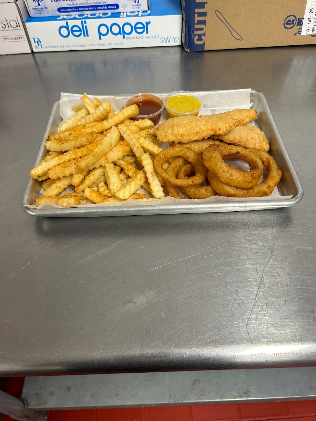 Chicken Basket | restaurant | 30 N Summit Ave, Gaithersburg, MD 20877, USA | 2404774026 OR +1 240-477-4026